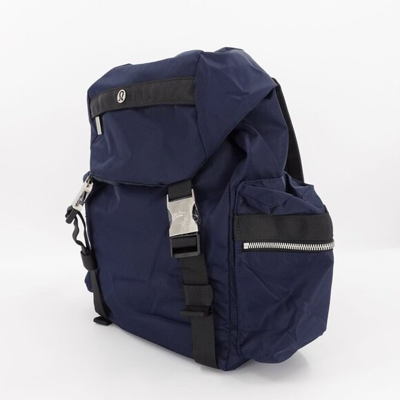 Lululemon Wunderlust Backpack 14L Navy Blue - Picture 4 of 16